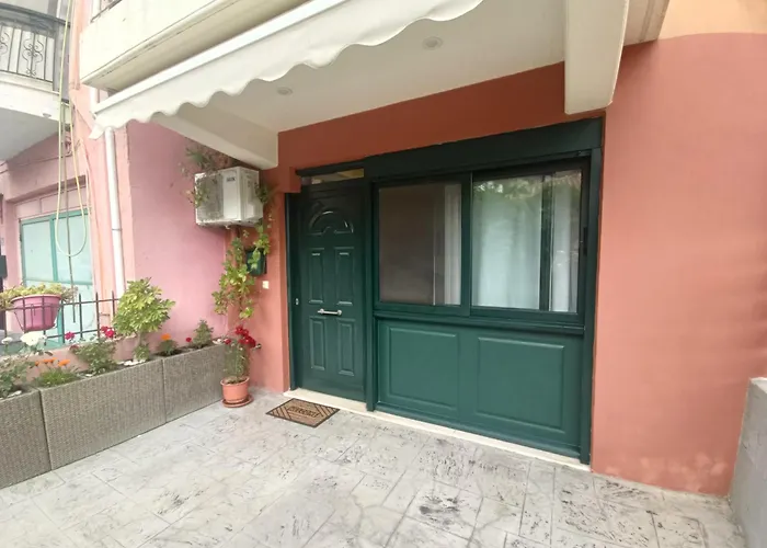 Martha\'S Apartment
